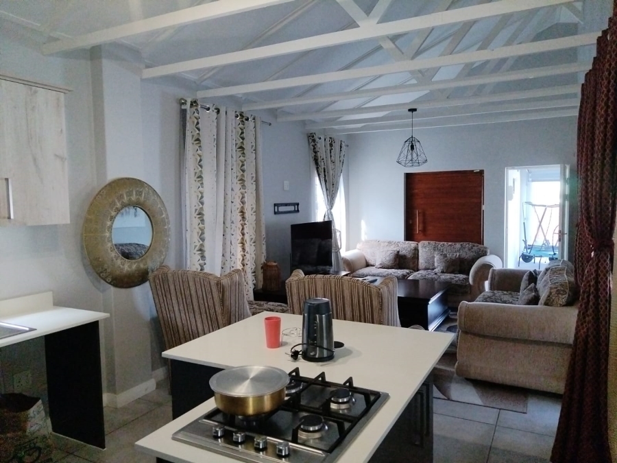 3 Bedroom Property for Sale in Fairview Eastern Cape